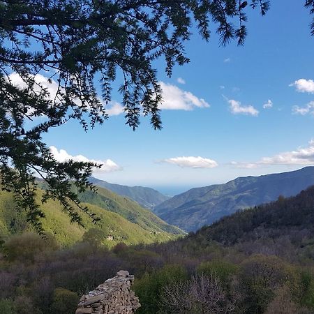 Agriturismo La Fontana Dell'Olmo Ξενοδοχείο Molini di Triora Εξωτερικό φωτογραφία