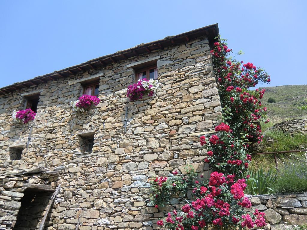 Agriturismo La Fontana Dell'Olmo Ξενοδοχείο Molini di Triora Εξωτερικό φωτογραφία